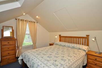 Четырехместный номер в  Ash Grove House